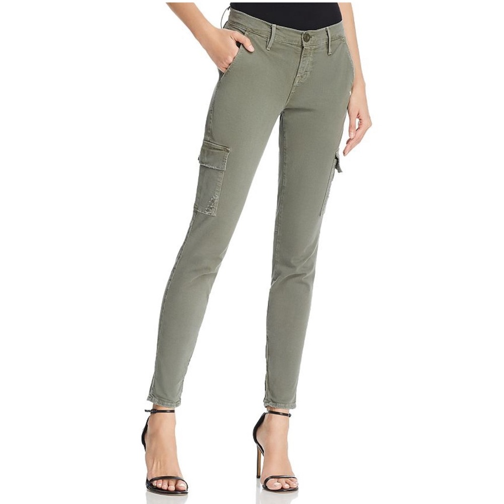 FRAME Le Service Cargo Skinny Pants in Platoon Wash